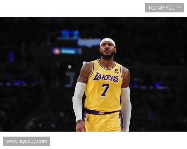 卡梅隆·安东尼利用挡拆拉开空间提升三分效率明显优于生涯平均