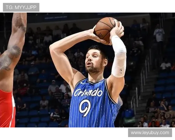 武切维奇挡拆扩展内线威胁 拉开篮下空间提升投篮效率