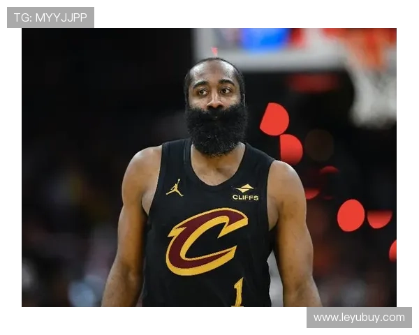 卡里姆·阿布杜尔-贾巴尔天空钩投效率领先詹姆斯哈登