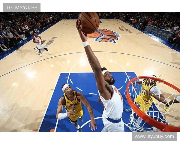 米切尔·罗宾逊内线防守对比赛季明显提升，限制对手得分效率